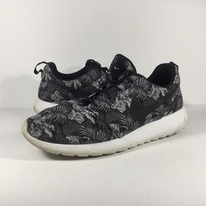 Nike Rosherun Floral